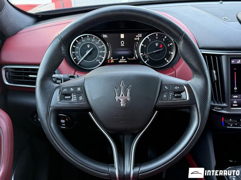 Maserati Levante 2022 — Миниатюра 12