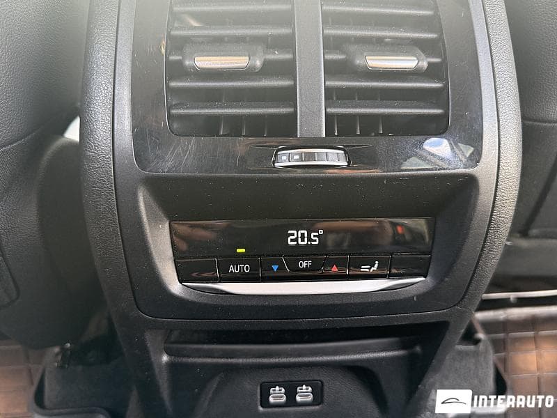 BMW X3 2.0D 2021 — Миниатюра 14