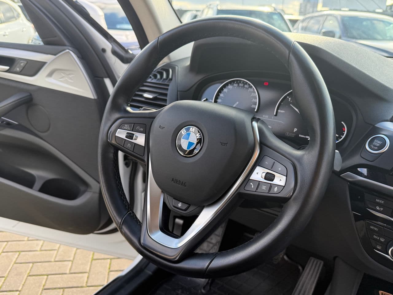 BMW X3 2.0D 2021 — Миниатюра 7