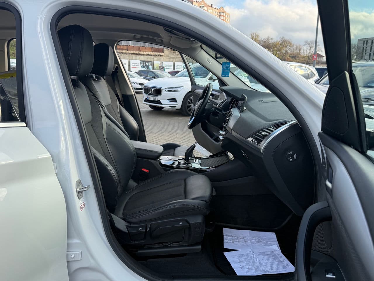 BMW X3 2.0D 2021 — Миниатюра 16