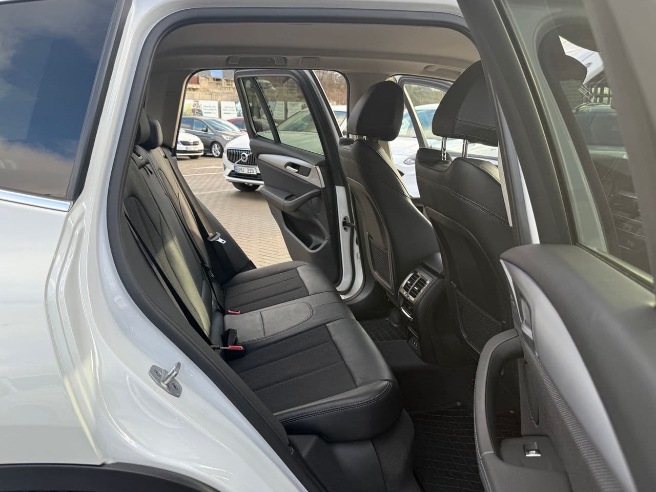 BMW X3 2.0D 2021 — Миниатюра 15