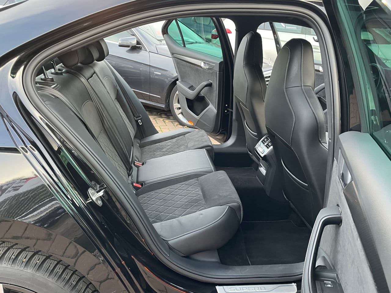 Skoda Superb 2023 — Миниатюра 19
