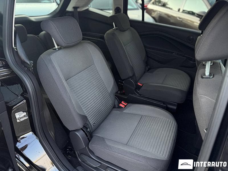 Ford Grand C-MAX 2018 — Миниатюра 15