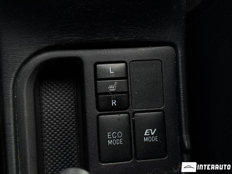 Toyota Yaris 2012 — Миниатюра 17
