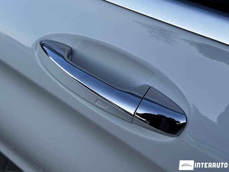 Mercedes C 300 2015 — Миниатюра 16