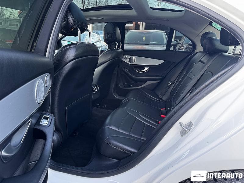 Mercedes C 300 2015 — Миниатюра 7