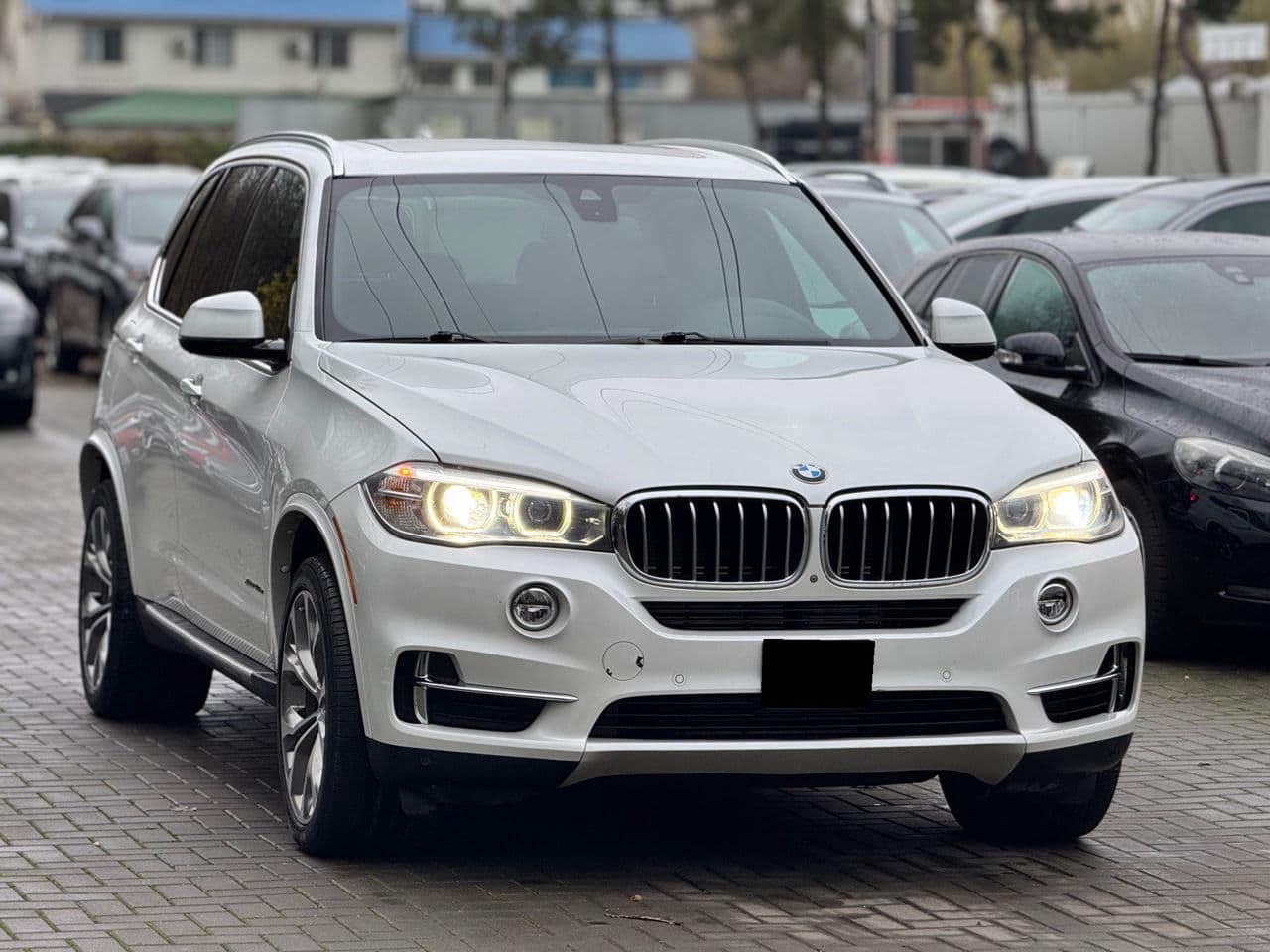 BMW X5 4.0e 2017 — Миниатюра 3