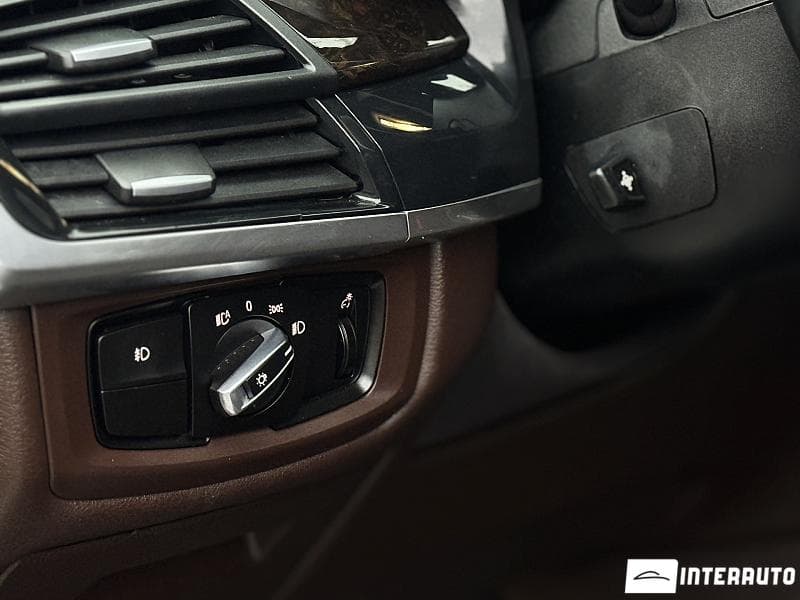 BMW X5 4.0e 2017 — Миниатюра 10