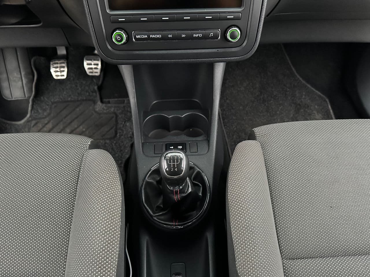 Skoda Fabia 2013 — Миниатюра 14