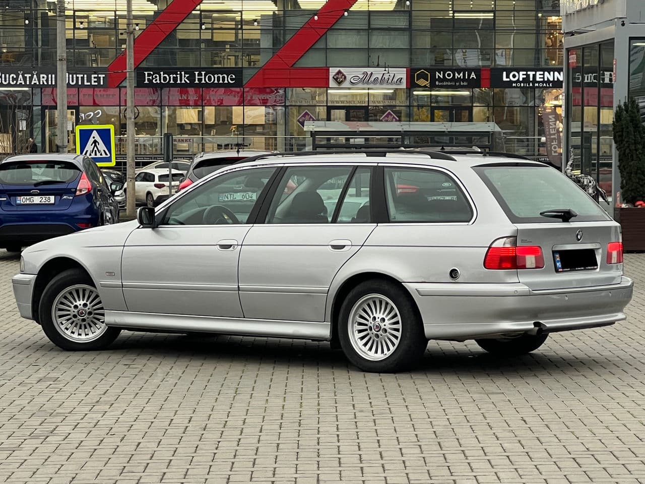 BMW 520 2003 — Миниатюра 4