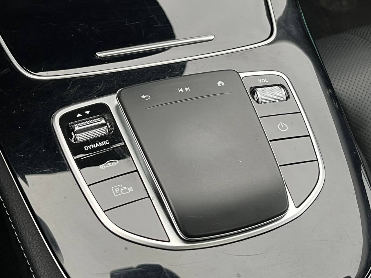 Mercedes E 300e 2020 — Миниатюра 14