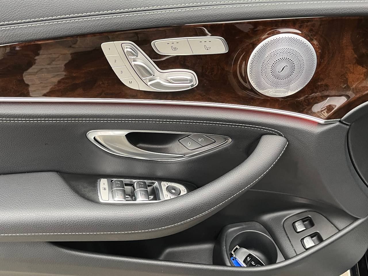 Mercedes E 300e 2020 — Миниатюра 5