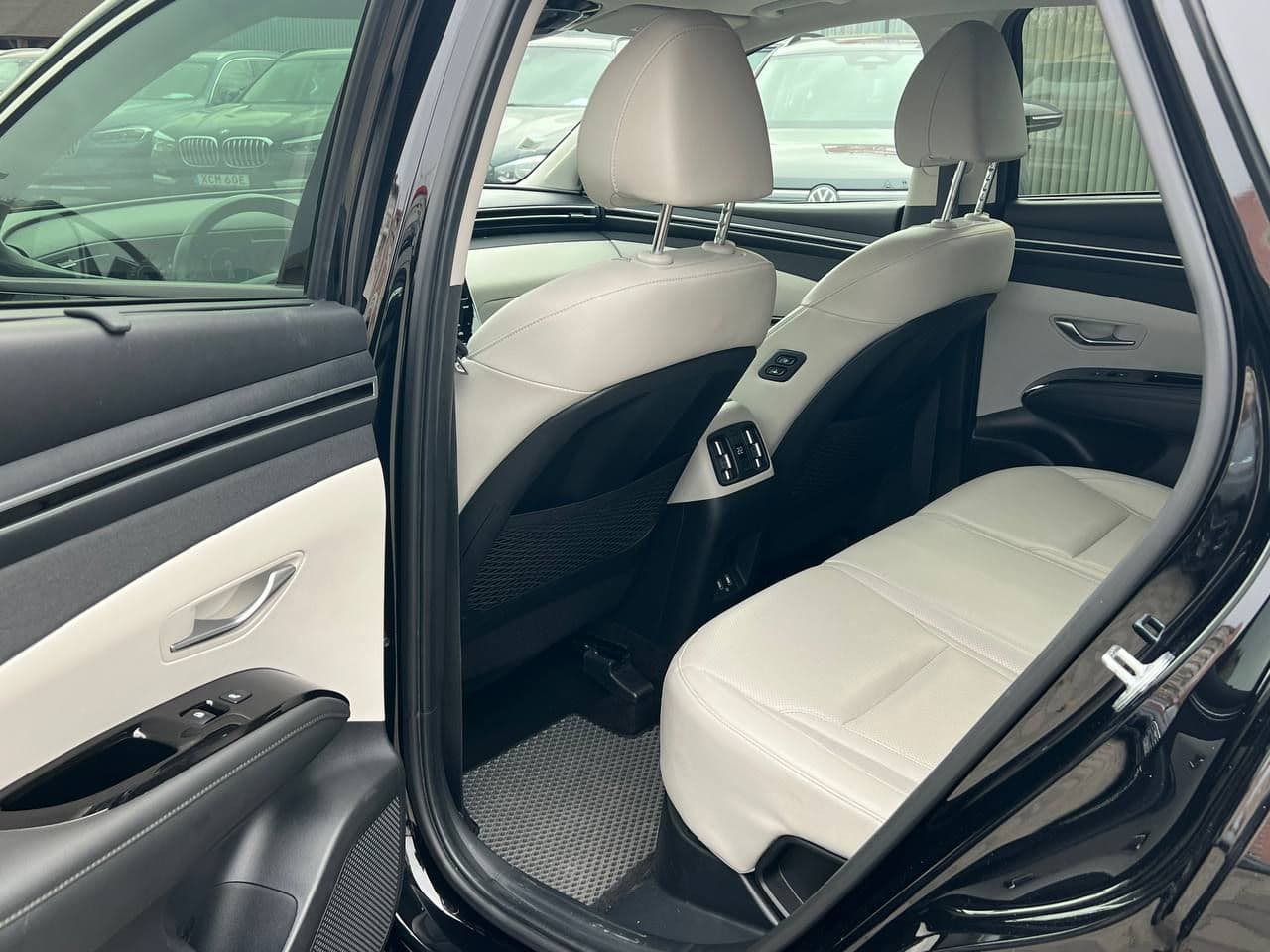 Hyundai Tucson 2021 — Миниатюра 24