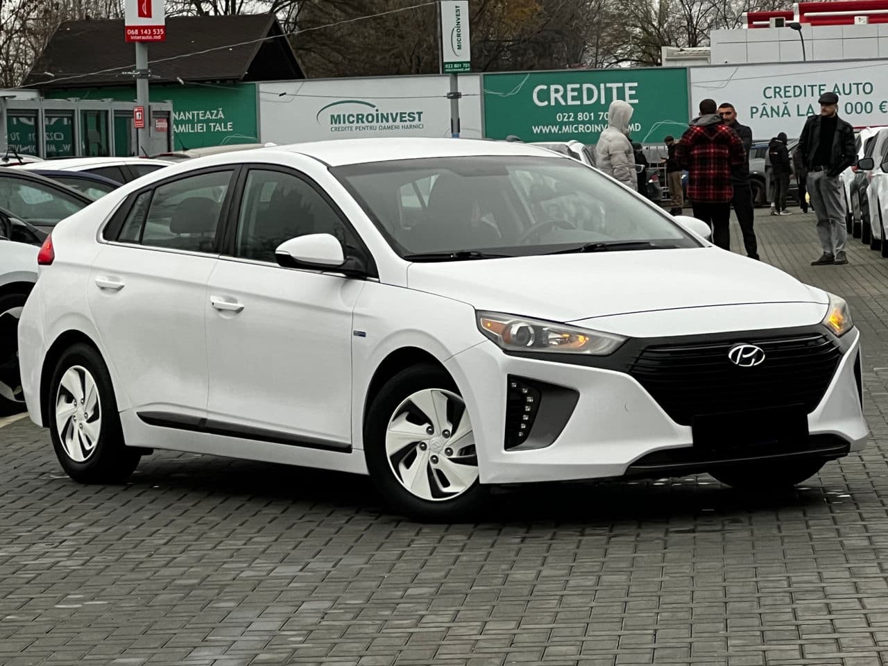 Hyundai Ioniq 2017 — Миниатюра 4