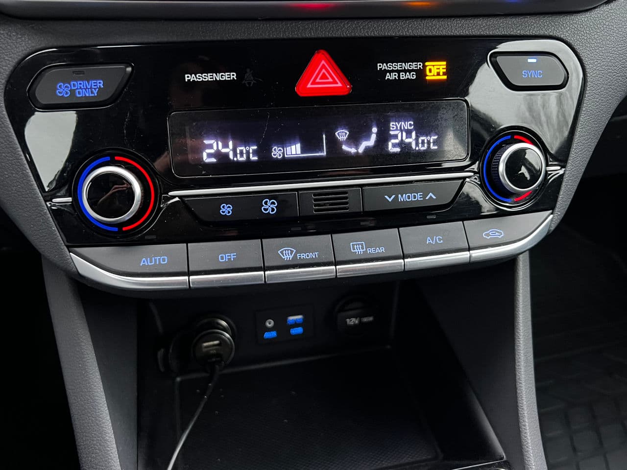 Hyundai Ioniq 2017 — Миниатюра 10