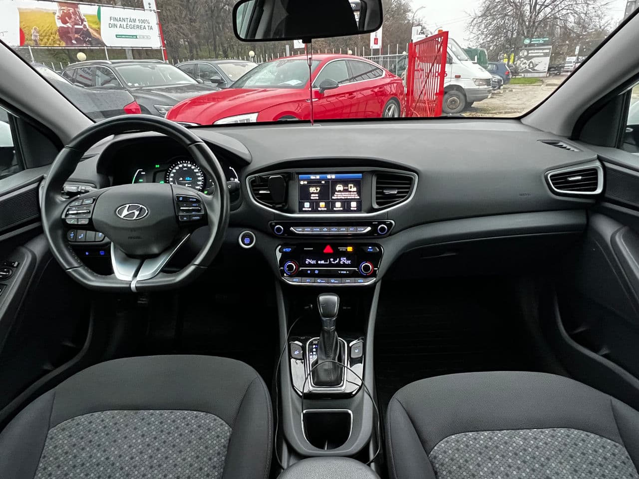 Hyundai Ioniq 2017 — Миниатюра 15