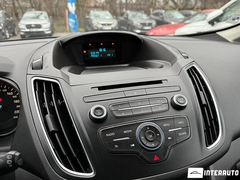 Ford C-MAX 2017 — Миниатюра 11