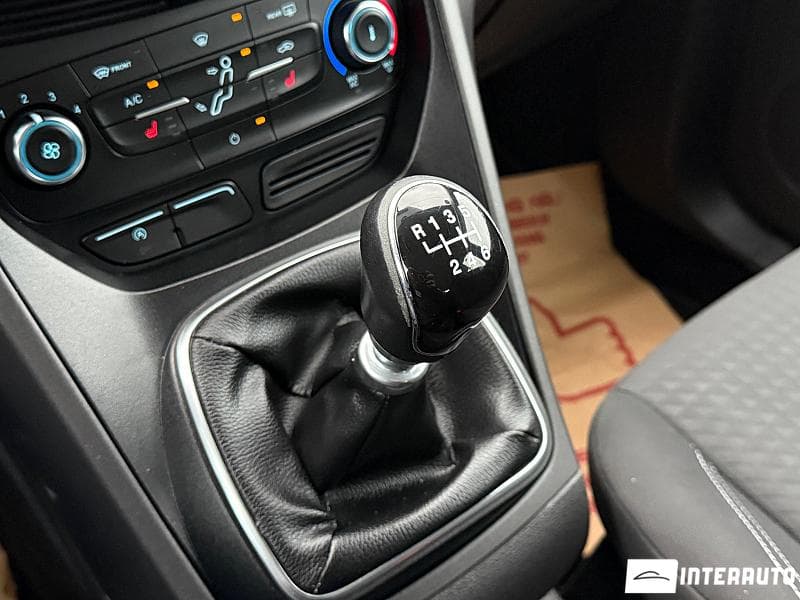 Ford C-MAX 2017 — Миниатюра 13