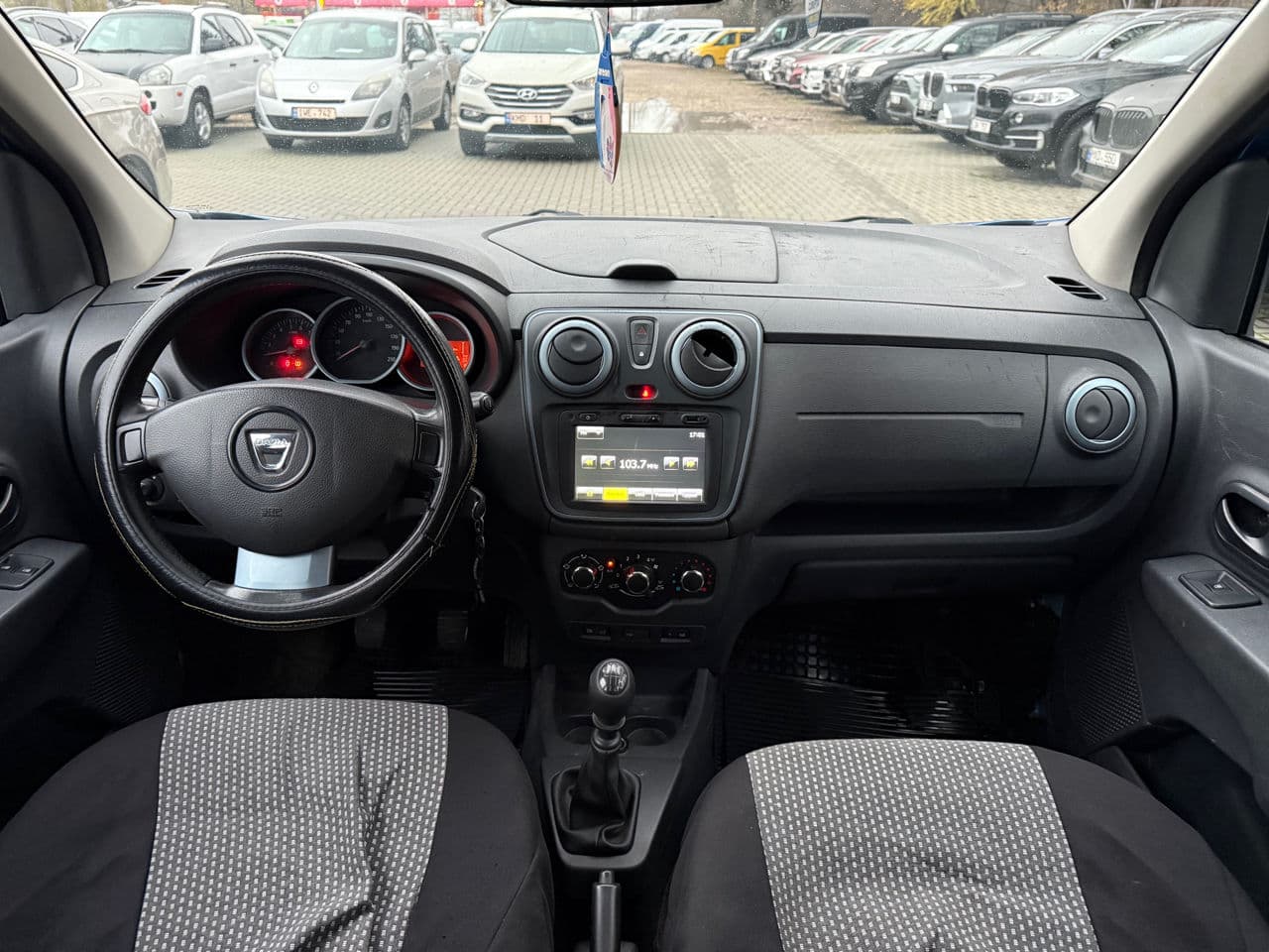 Dacia Lodgy Stepway 2015 — Миниатюра 8