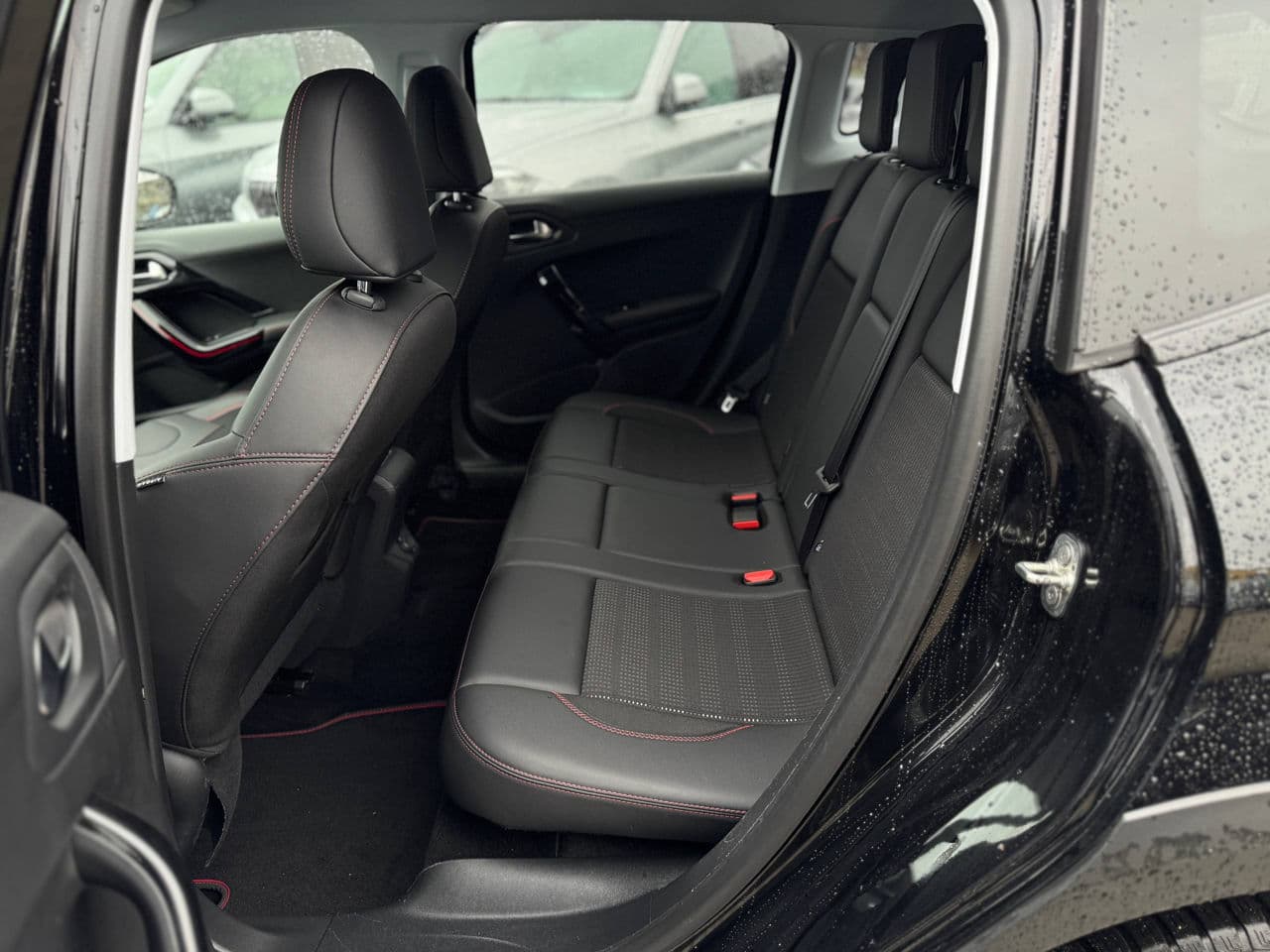 Peugeot 2008 2019 — Миниатюра 13