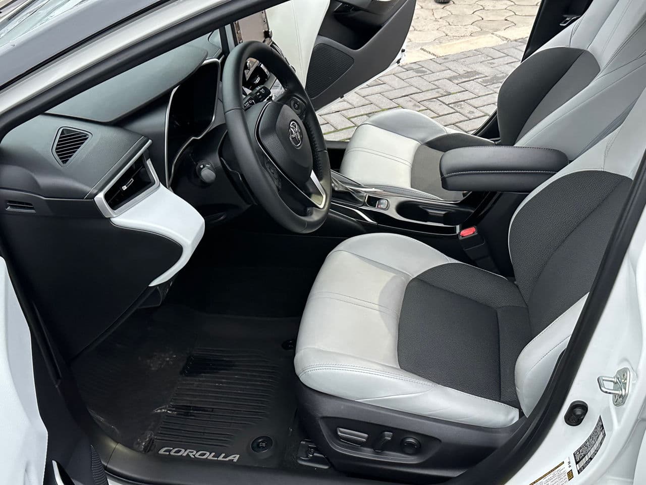Toyota Corolla 2022 — Миниатюра 5