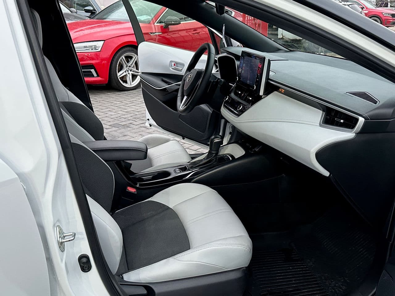 Toyota Corolla 2022 — Миниатюра 6