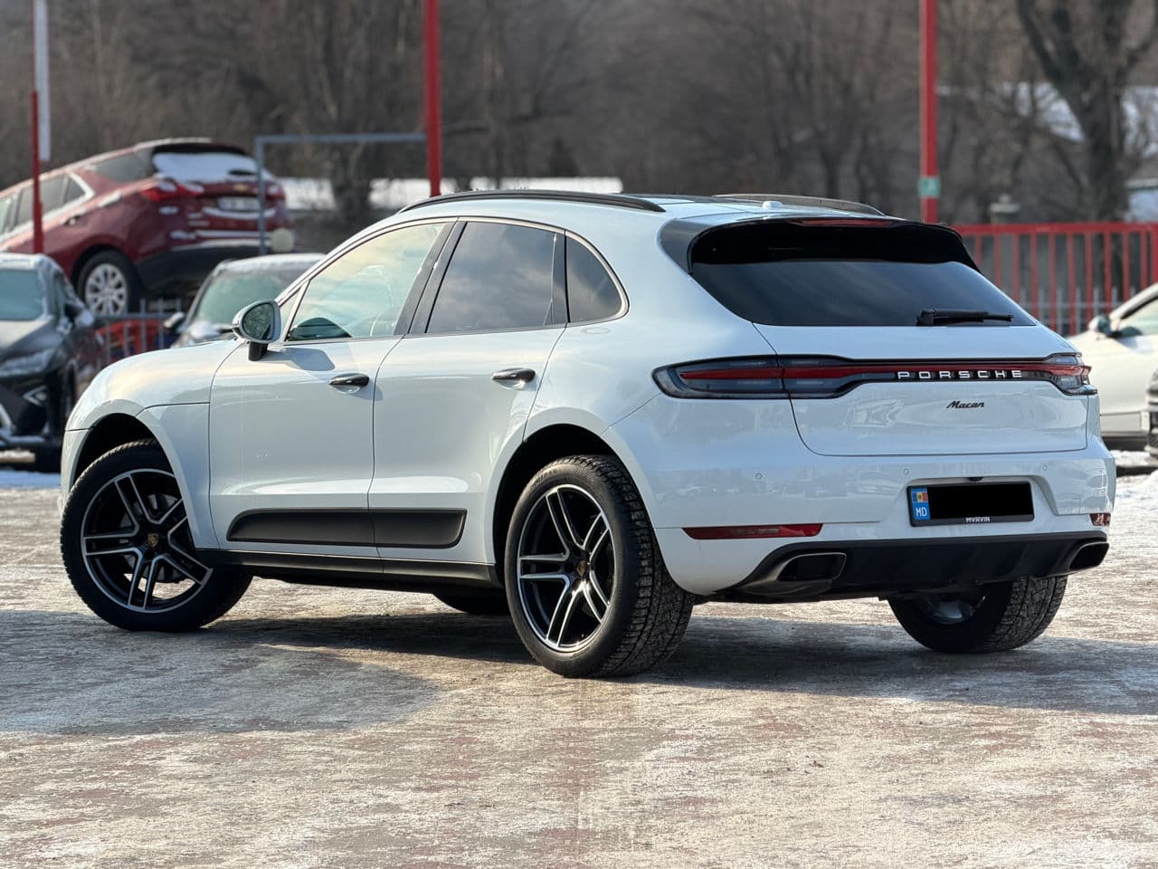 Porsche Macan 2019 — Миниатюра 2