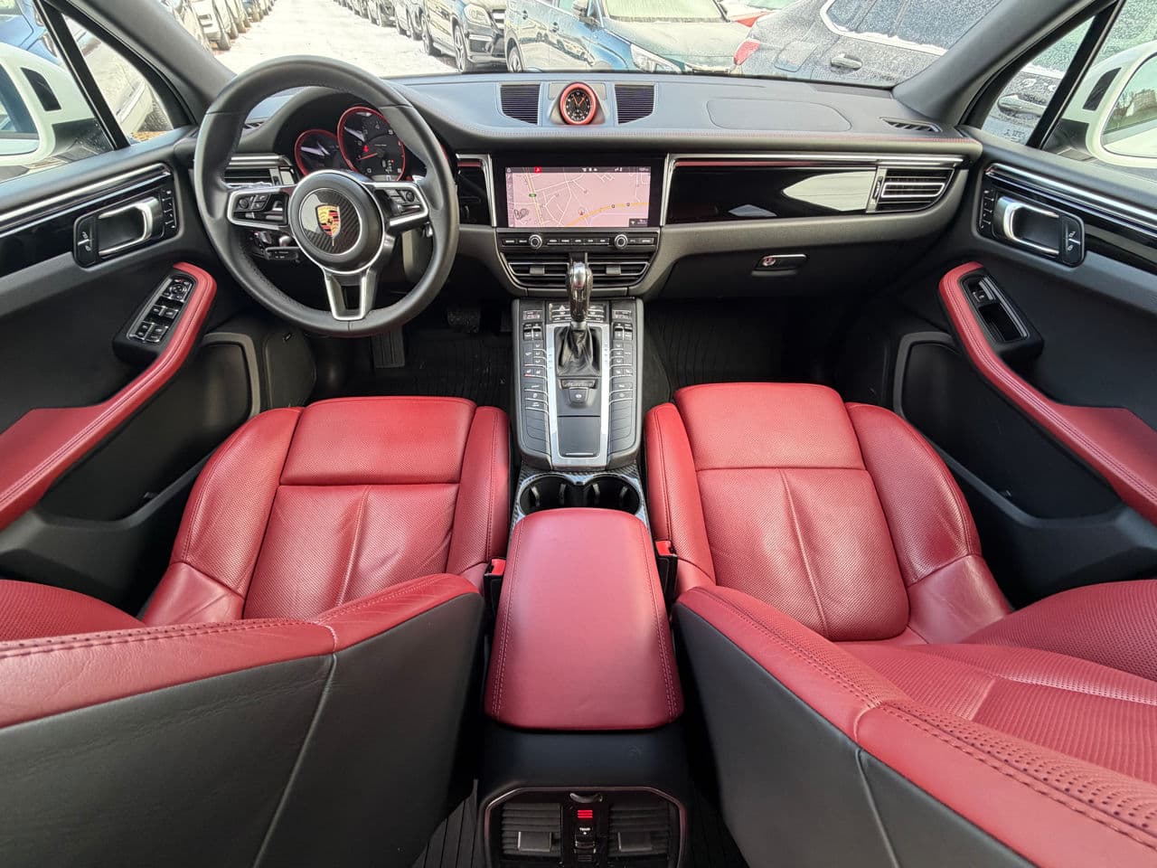 Porsche Macan 2019 — Миниатюра 10