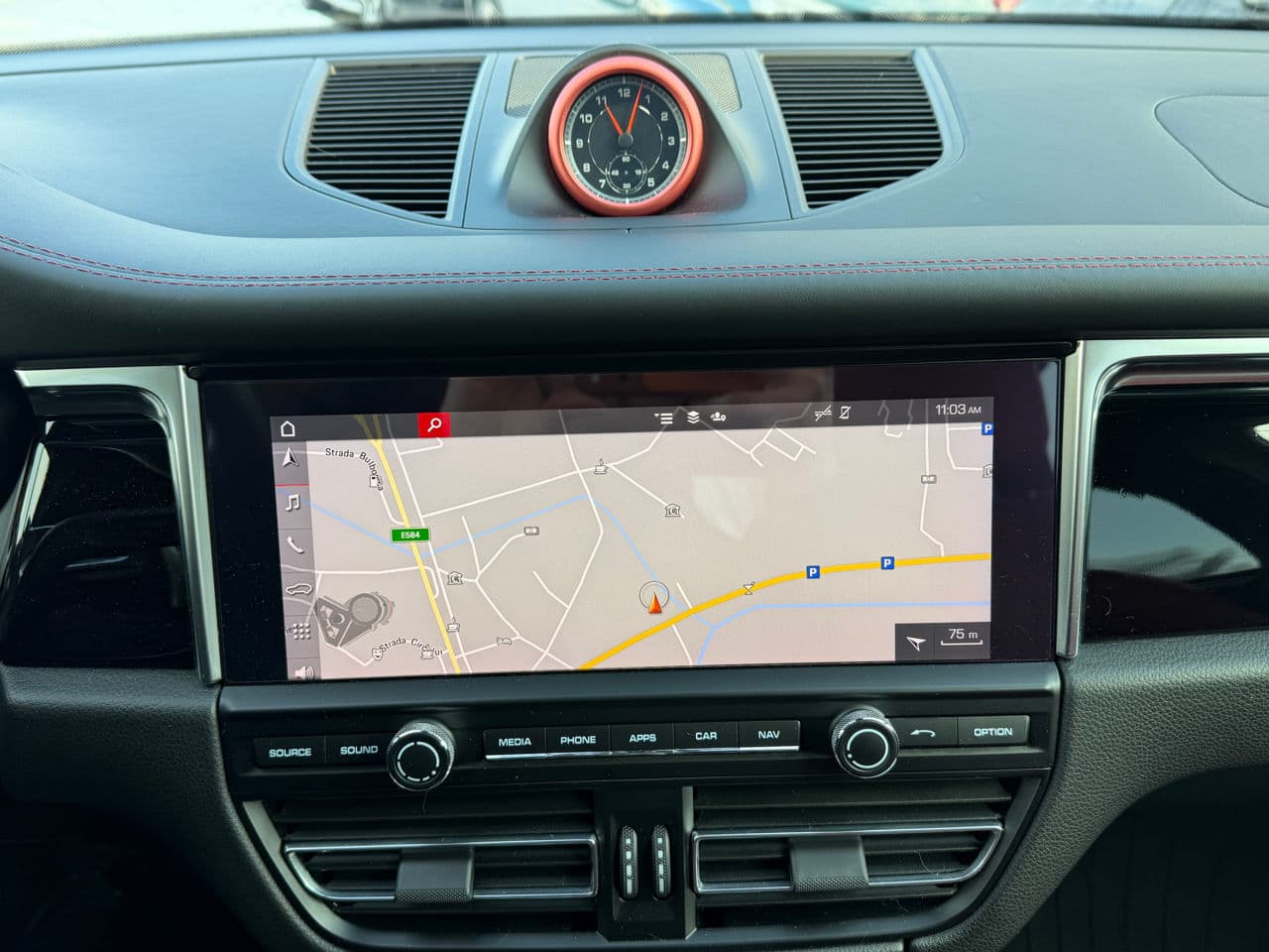 Porsche Macan 2019 — Миниатюра 15