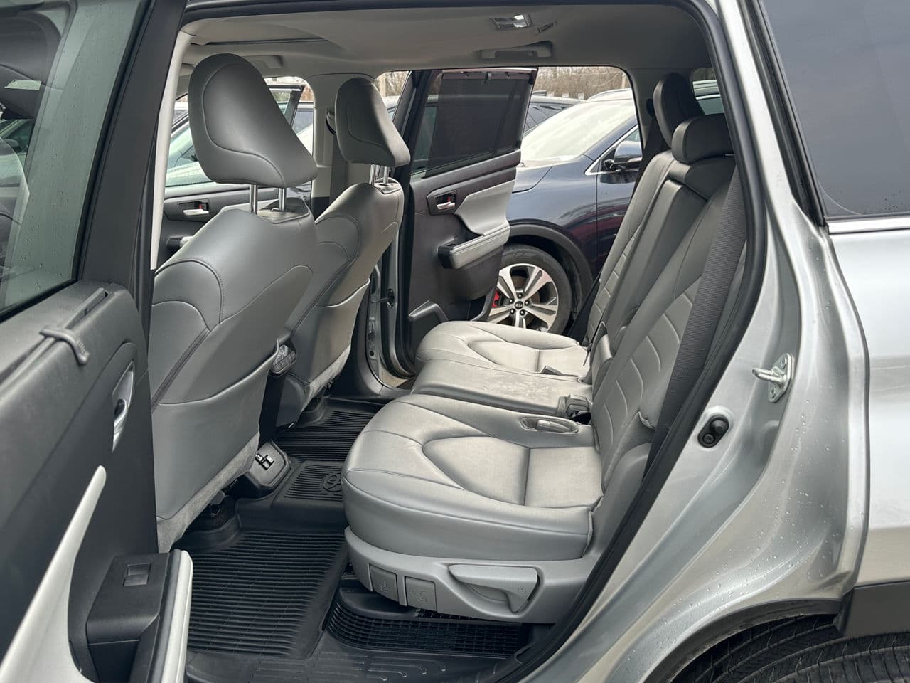 Toyota Highlander 2023 — Миниатюра 13