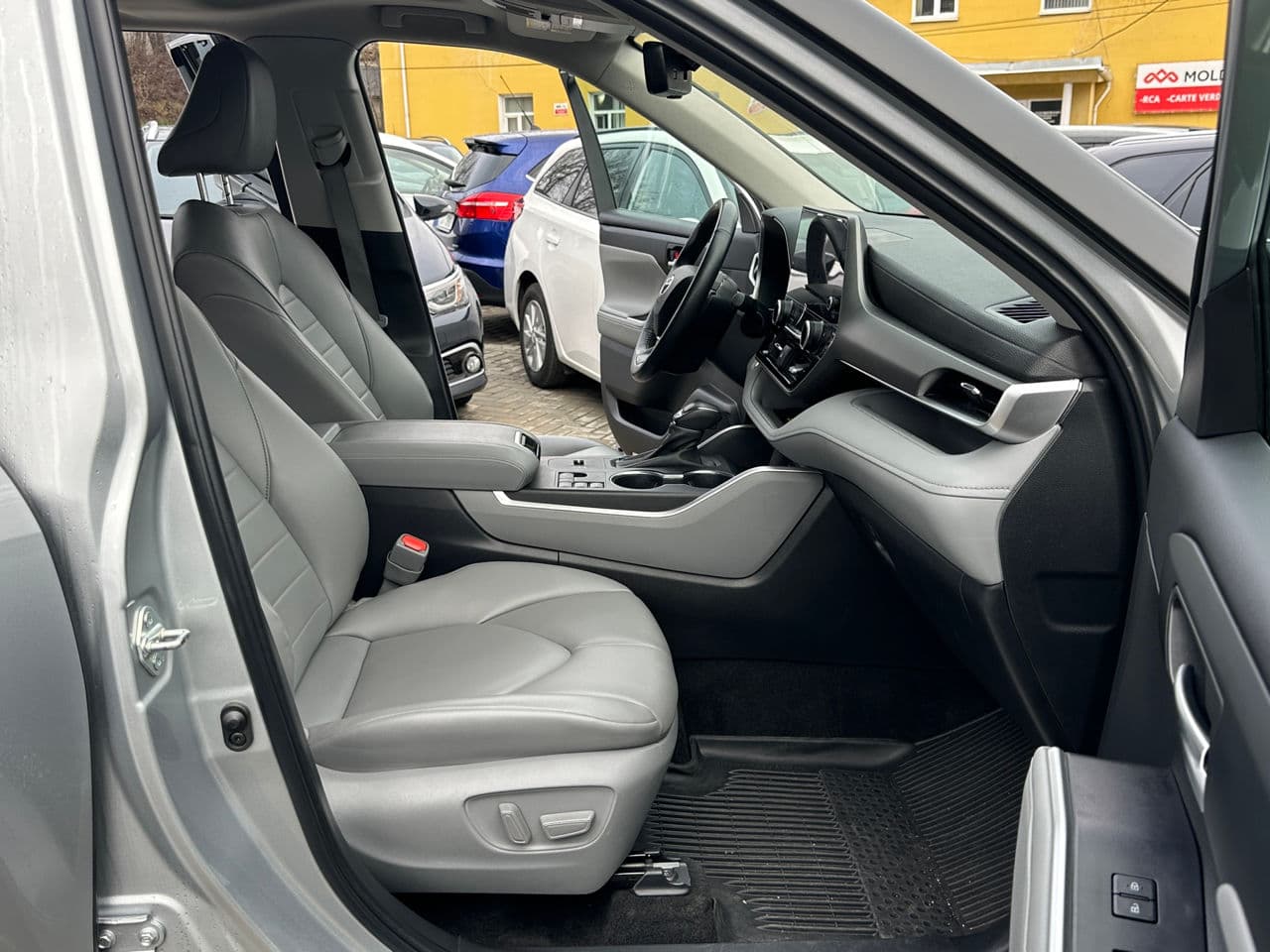 Toyota Highlander 2023 — Миниатюра 16