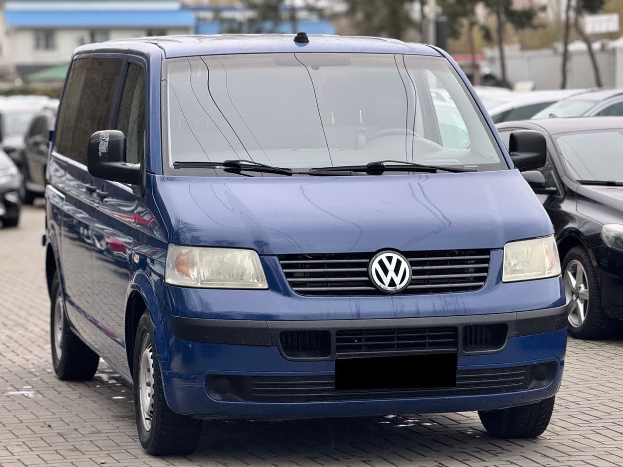 Volkswagen Transporter 2009 — Миниатюра 3