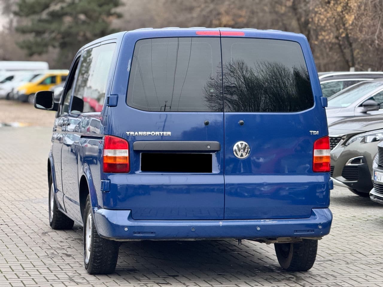 Volkswagen Transporter 2009 — Миниатюра 4
