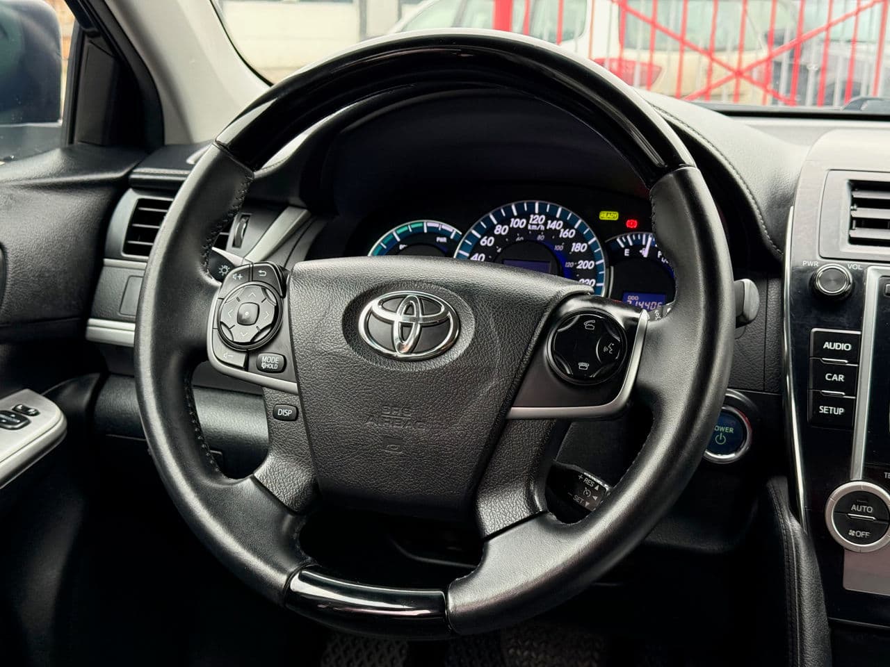 Toyota Camry 2014 — Миниатюра 7