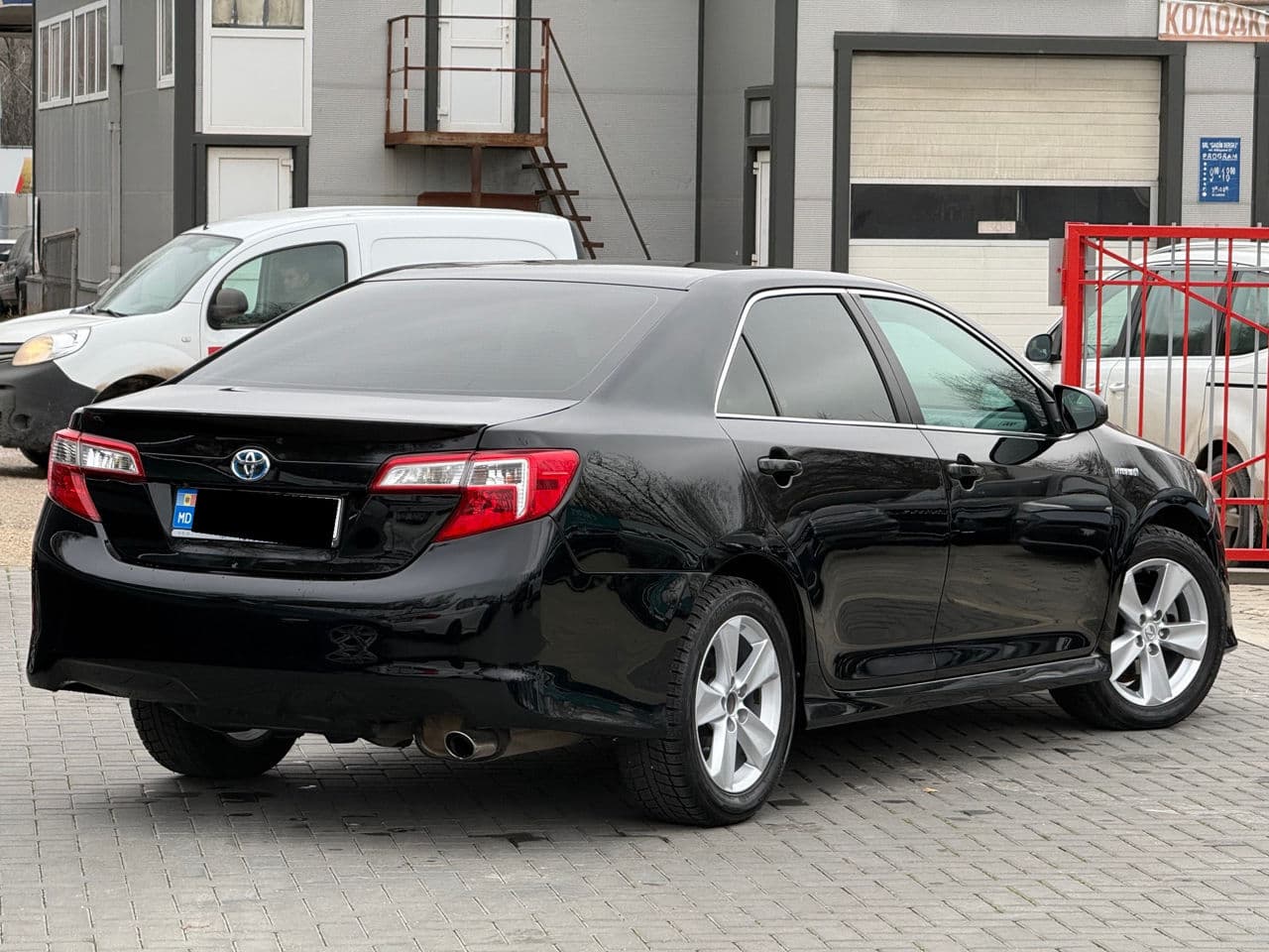 Toyota Camry 2014 — Миниатюра 3