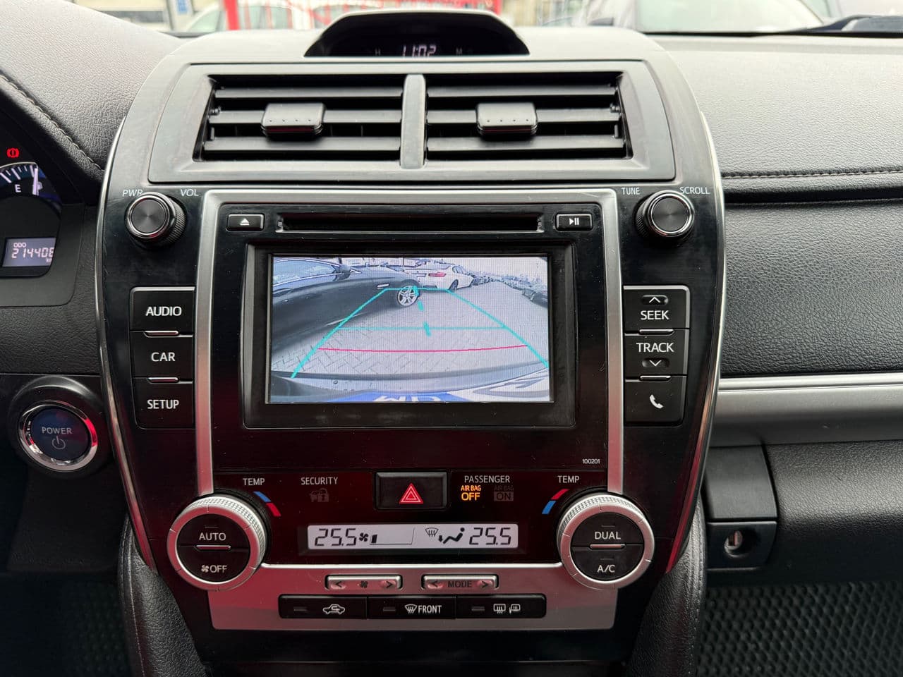 Toyota Camry 2014 — Миниатюра 10