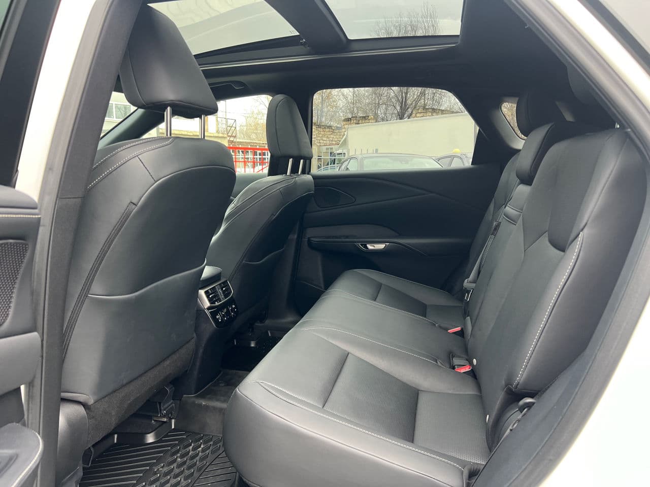 Lexus RX 350h 2023 — Миниатюра 14