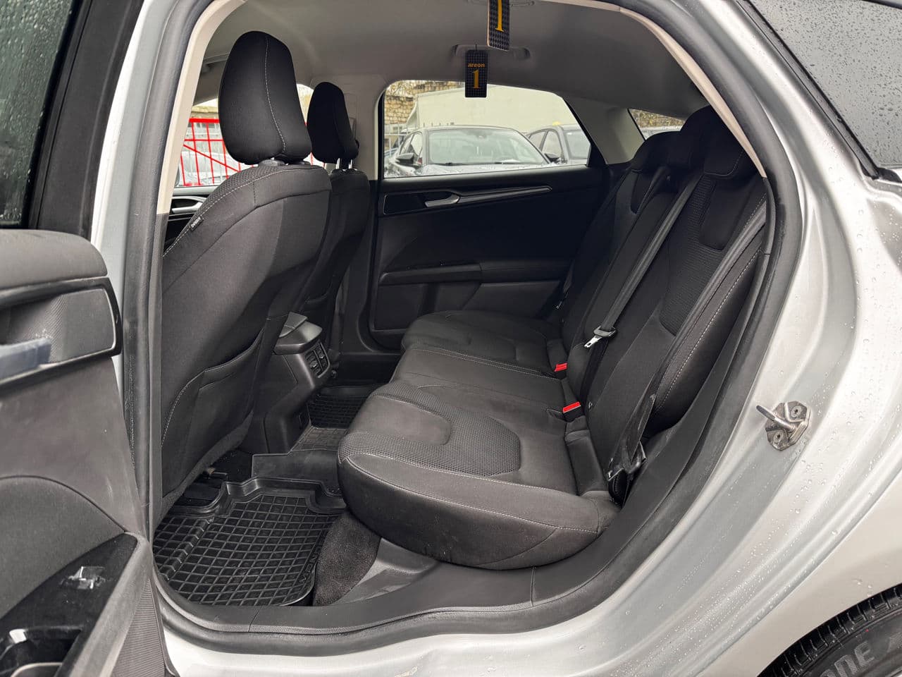 Ford Mondeo 2020 — Миниатюра 17