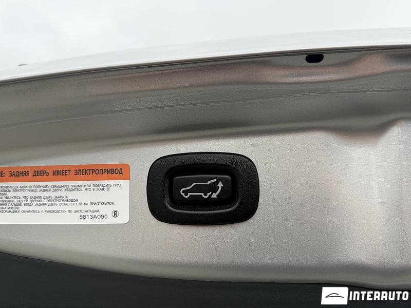 Mitsubishi Outlander 2021 — Миниатюра 23