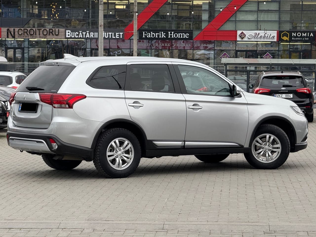 Mitsubishi Outlander 2021 — Миниатюра 3