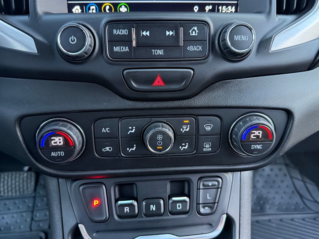 GMC Terrain 2018 — Миниатюра 11