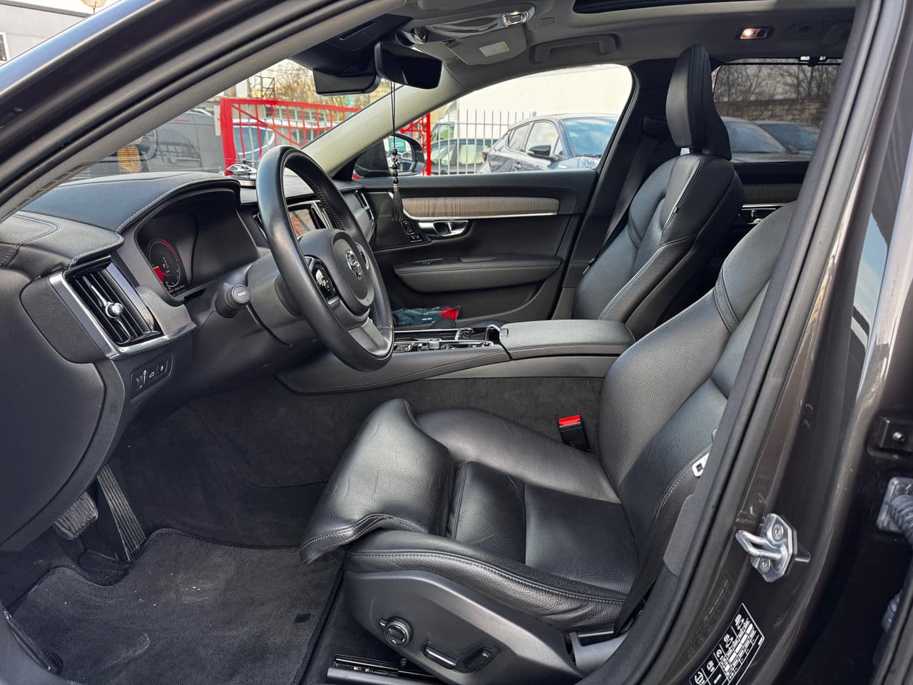 Volvo V 90 2020 — Миниатюра 5