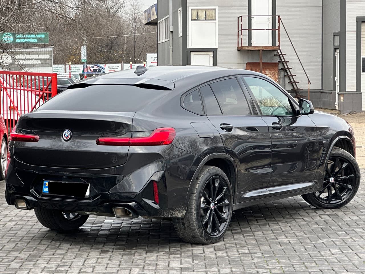 BMW X4 2.0D 2023 — Миниатюра 2