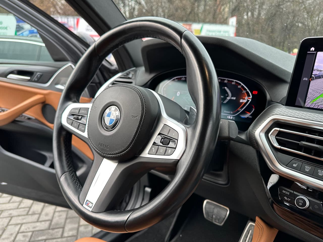 BMW X4 2.0D 2023 — Миниатюра 6