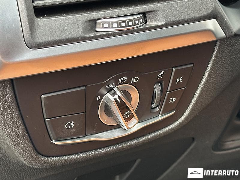 BMW X4 2.0D 2023 — Миниатюра 14