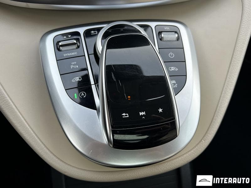 Mercedes V 250 2016 — Миниатюра 10
