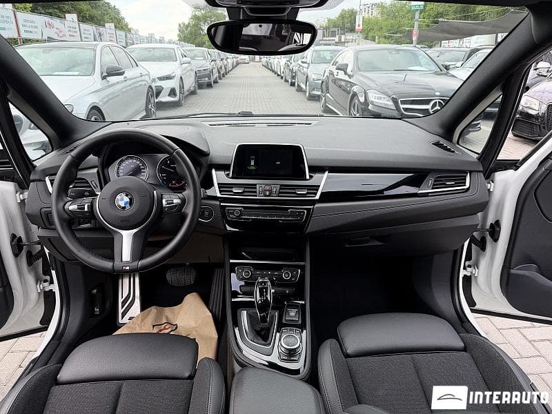 2019 BMW 216d — Miniatură 9
