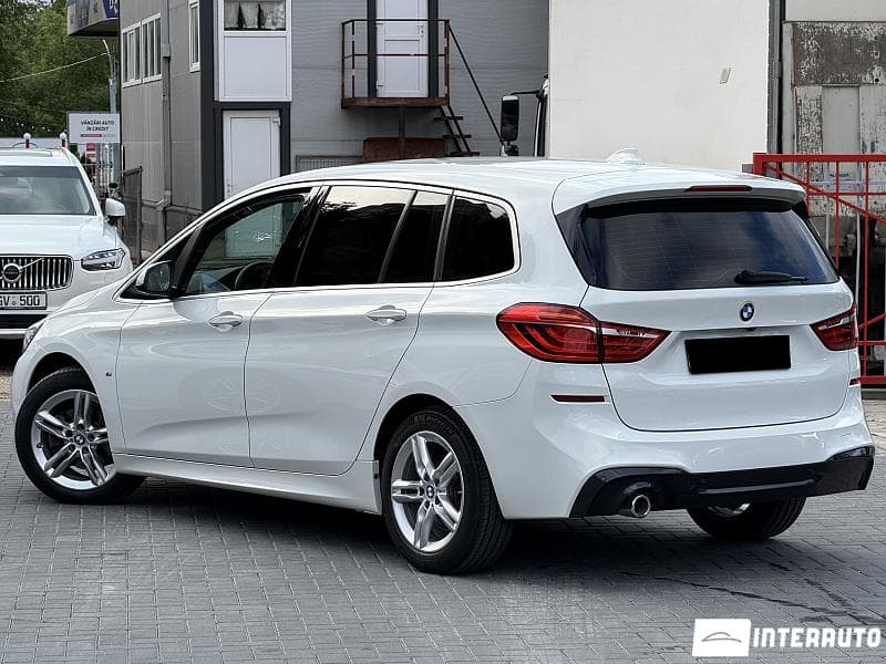 2019 BMW 216d — Miniatură 2