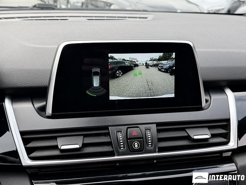 2019 BMW 216d — Miniatură 13