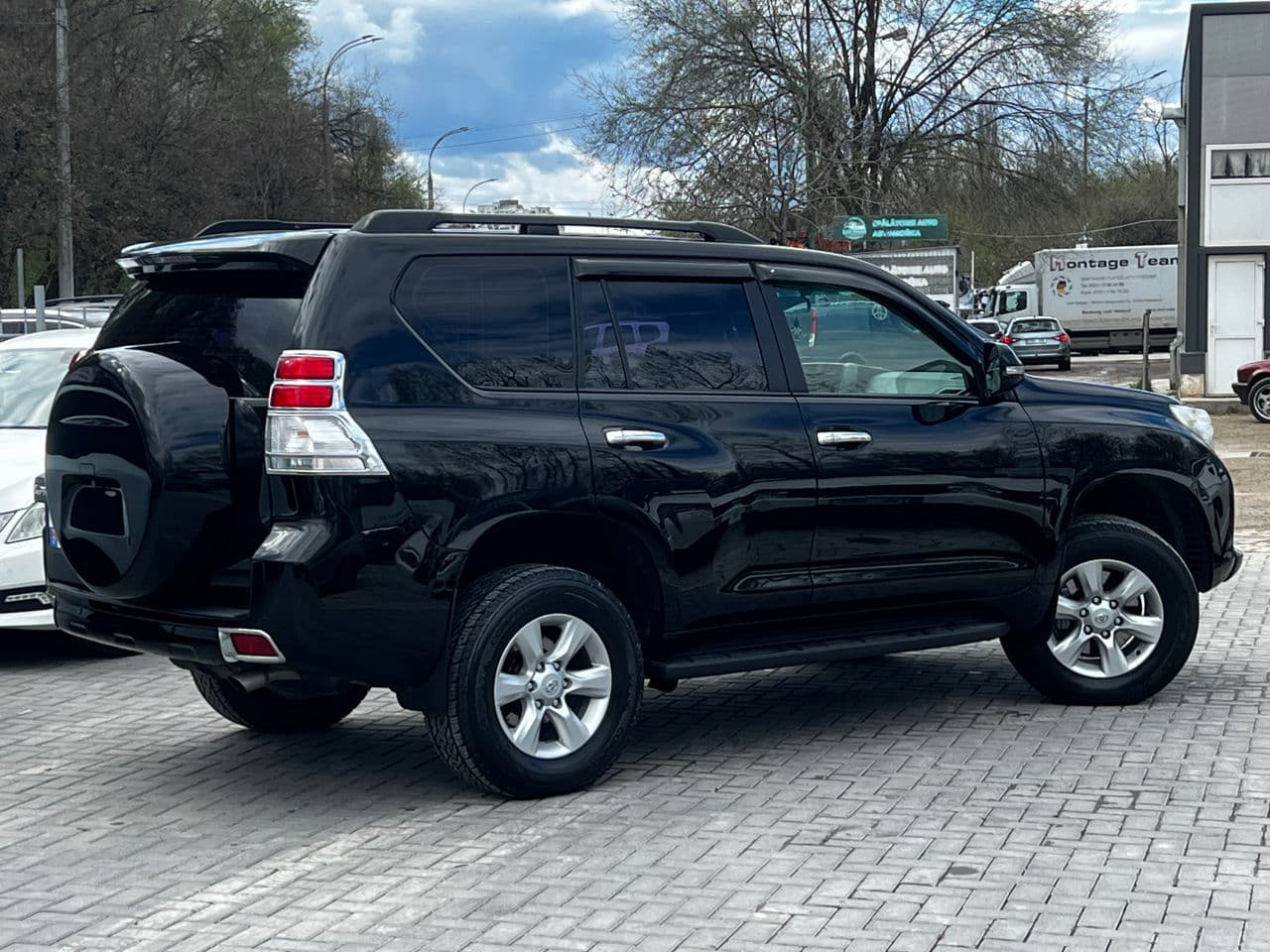 Toyota Land Cruiser Prado 2010 — Миниатюра 4